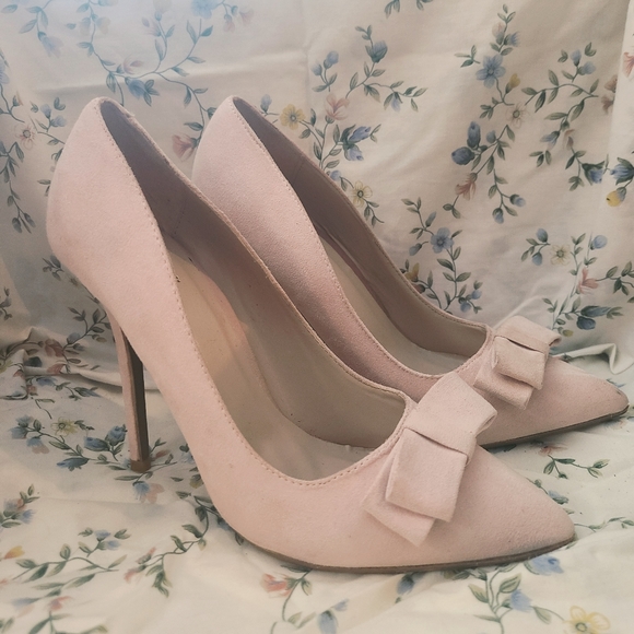COPY - 2/$20- used Blush Pink size 8 high heels - Picture 3 of 4